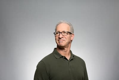 Portrait of Daniel Roberts